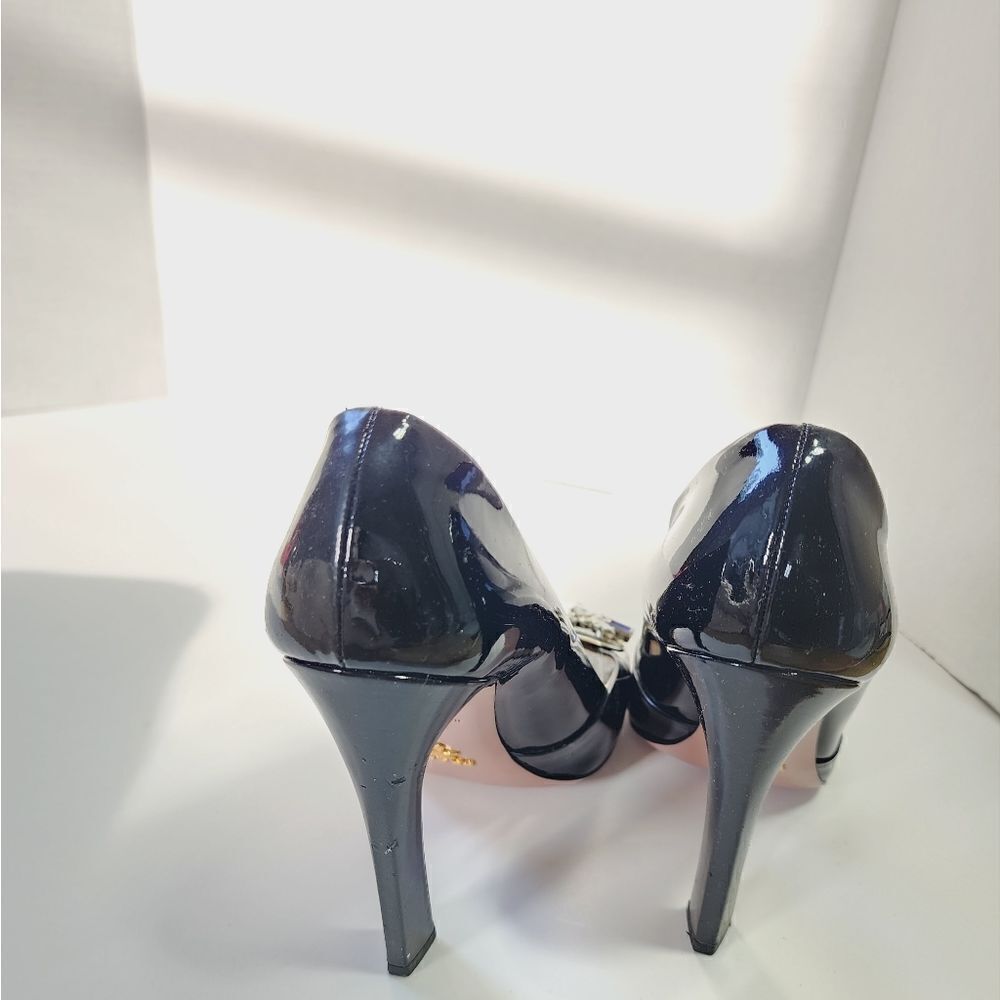 Prada   - Picture 15 of 17